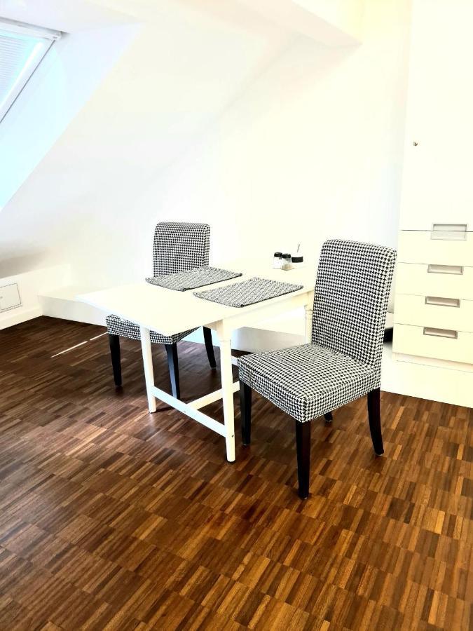Loftapartment Im Historischen Fabrikambiente Geisenheim Esterno foto